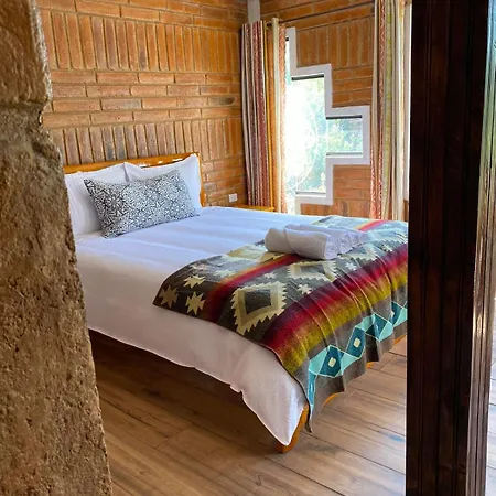 Watzara Wasi Cottage Familiar Camprestre Y Lofts En Cotacachi Exterior photo