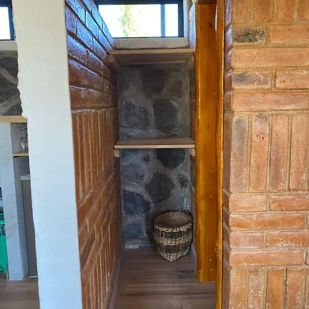 Watzara Wasi Cottage Familiar Camprestre Y Lofts En Cotacachi Exterior photo