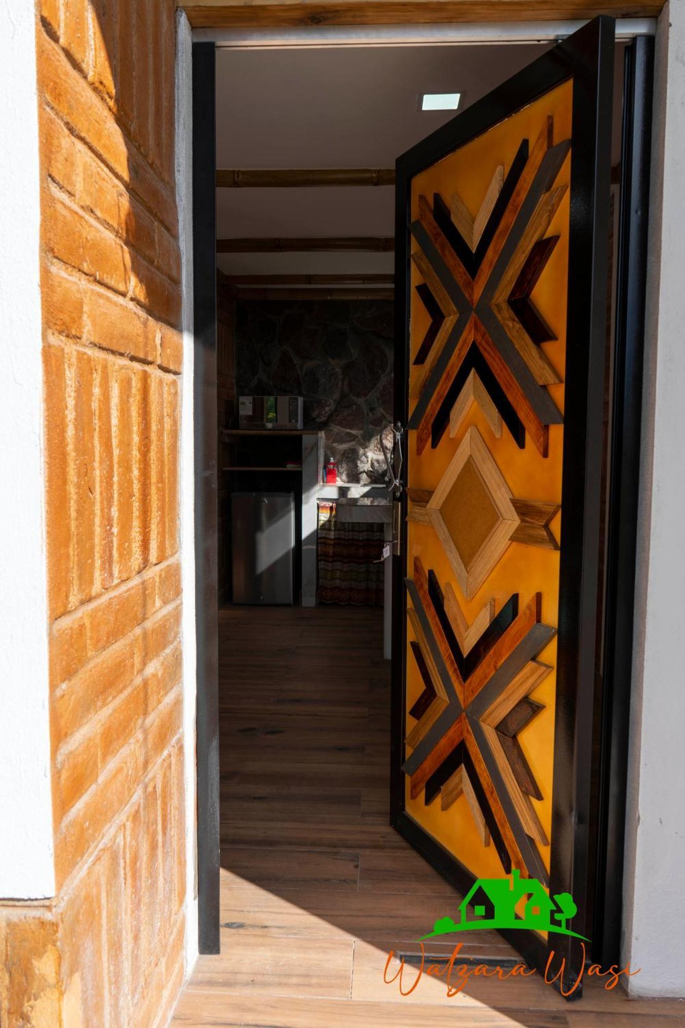 Watzara Wasi Familiar Camprestre Y Lofts En