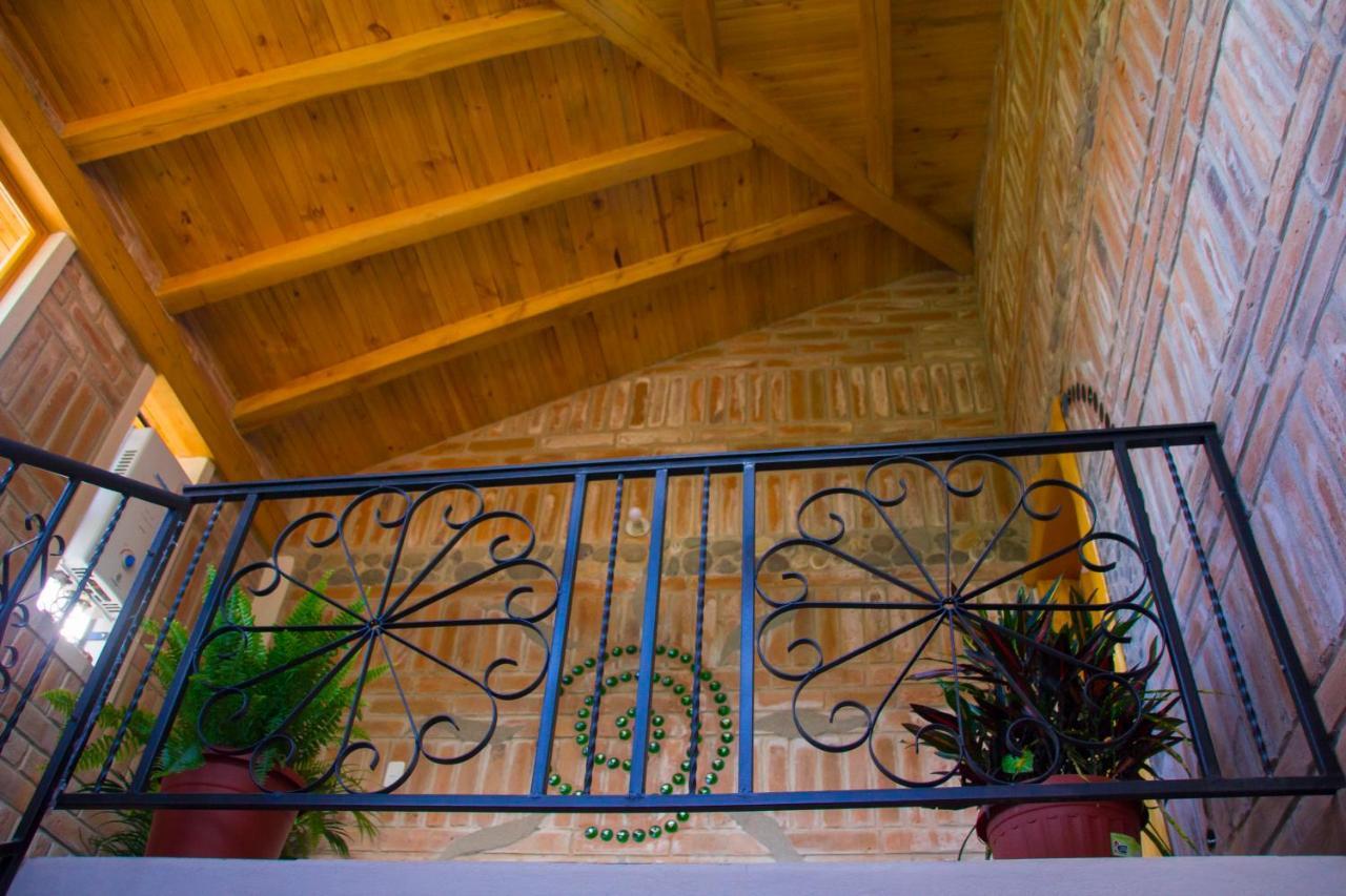 Watzara Wasi Familiar Camprestre Y Lofts En *